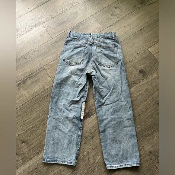 Size Medium patchwork jeans. - Picture 2 of 6
